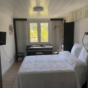 https://el-naranjo.basquecountryhotels.org